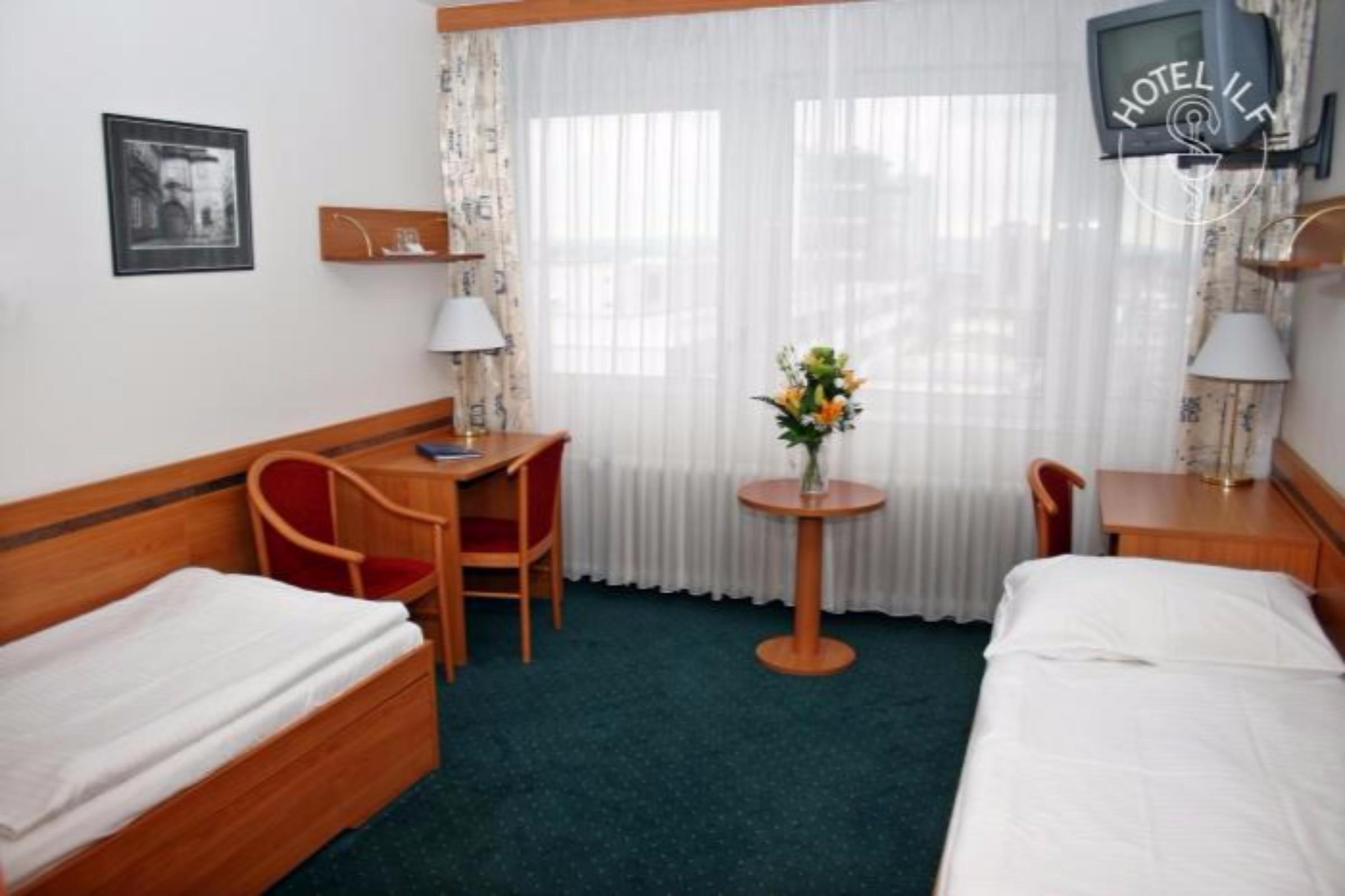 Hotel Ilf Prague Extérieur photo